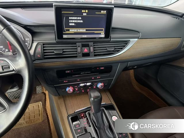 Audi A6L id 4213242 из Китая 18