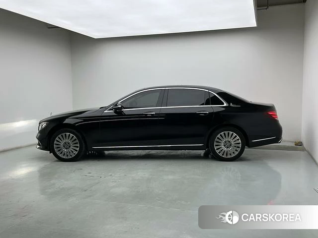 Mercedes-Benz E-class id 4253161 из Китая 18