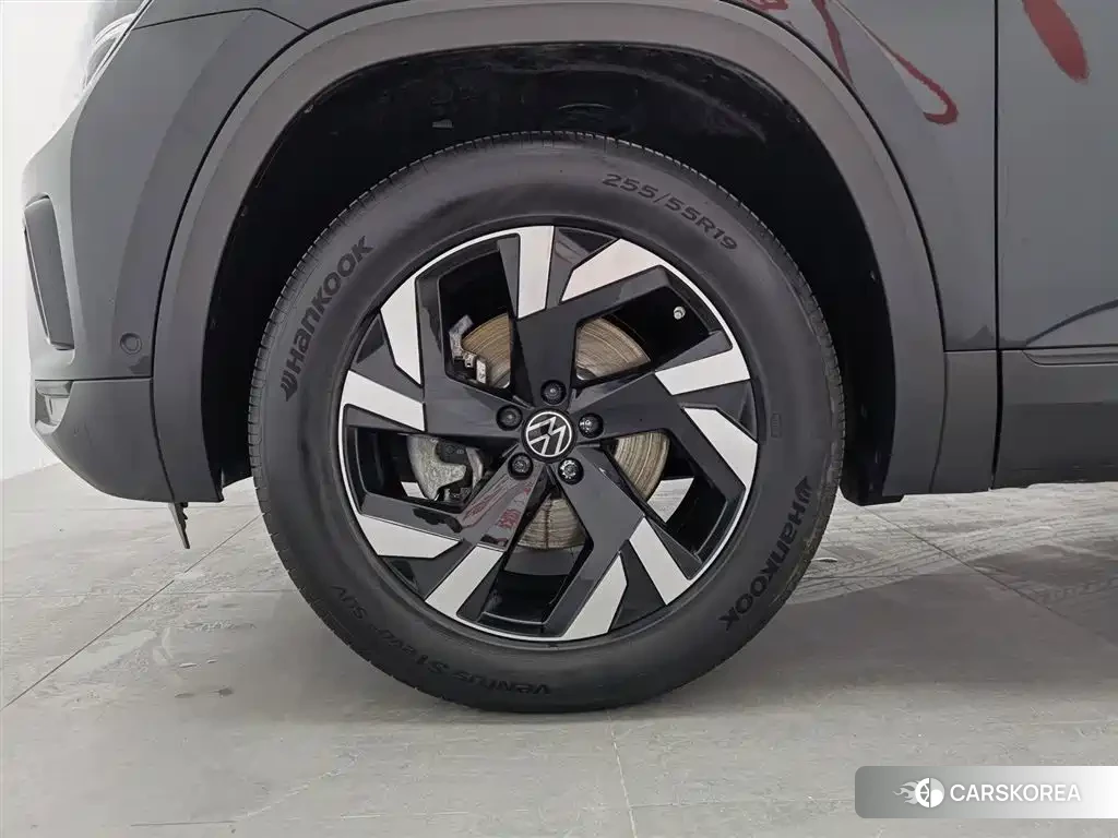 Volkswagen Teramont id 4538969 из Китая 22