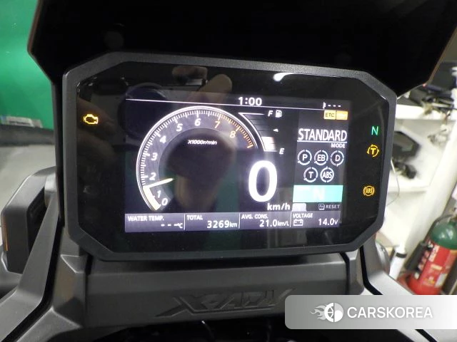 Проданный Honda X-ADV 750 id 4184606 из Японии, фото 32