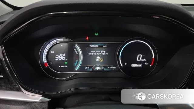 Kia Niro EV id 3037828 из Кореи 18