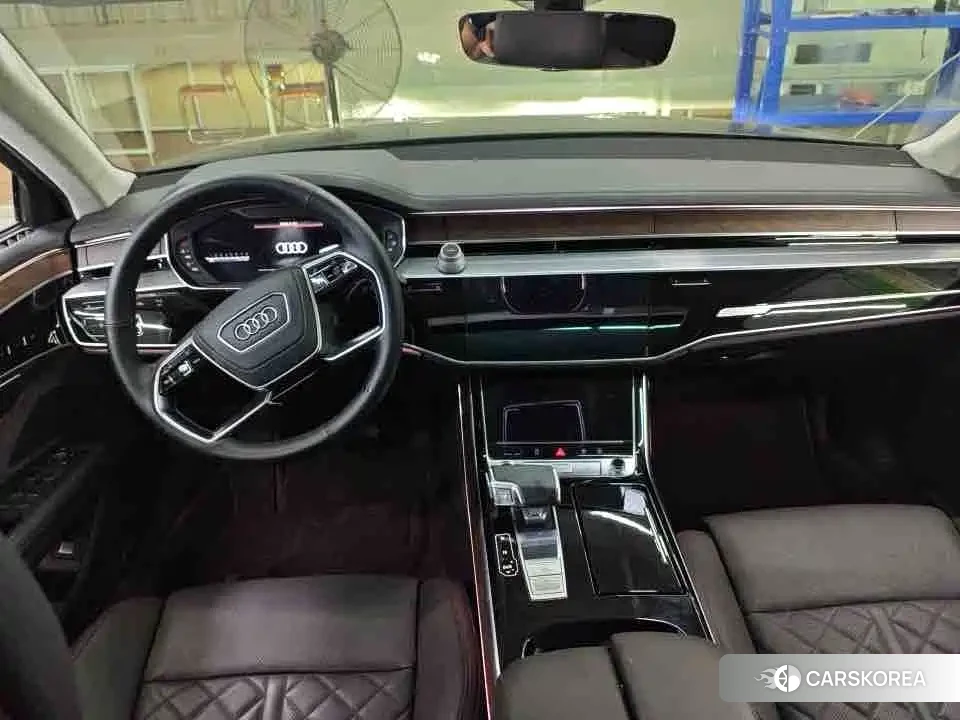 Audi A8 id 4659783 из Китая 8