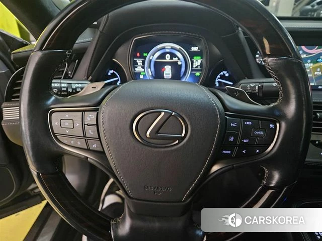 Lexus LS500h 5th generation id 3823954 из Кореи 17