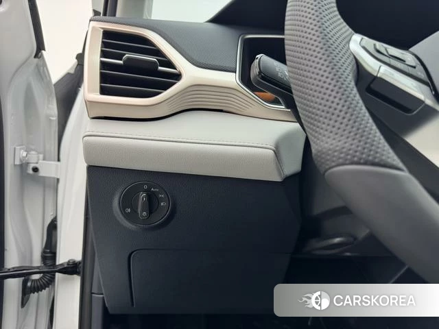 Volkswagen Tuyue id 3920831 из Китая 26