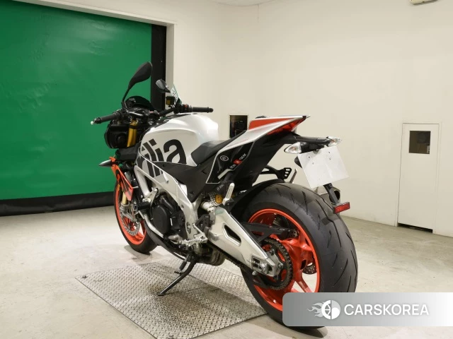 Aprilia TUONO V4 1100 FACTORY id 4341337 из Японии 8