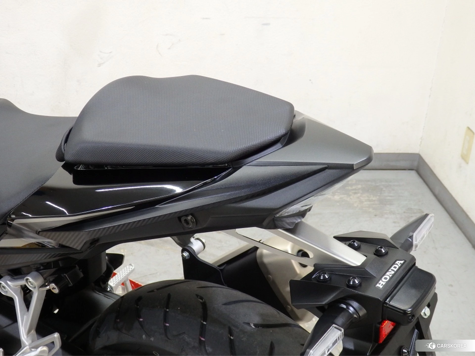 Honda CBR400R ABS id 3947850 из Японии 28