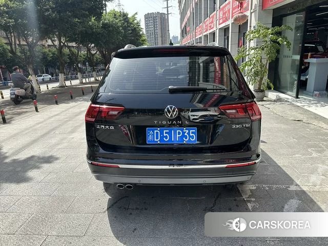 Volkswagen Tiguan L id 4297979 из Китая 9