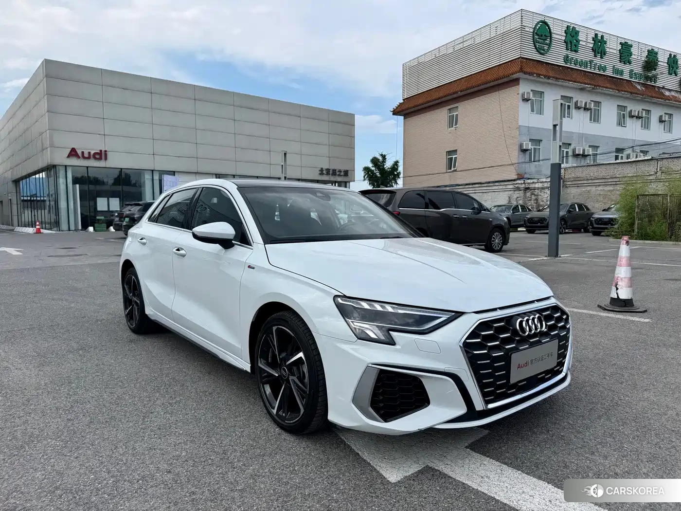 Audi A3 id 4601839 из Китая 19