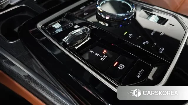 BMW 7 Series (G70) id 3571459 из Кореи 18