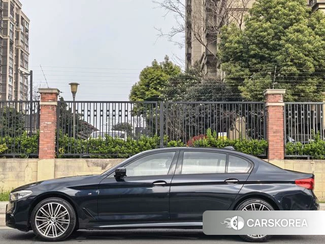 BMW 5 series id 4190333 из Китая 13
