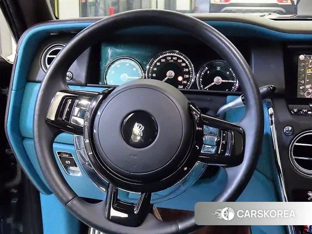 Rolls-Royce Cullinan id 3055459 из Кореи 18