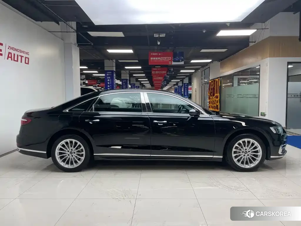 Audi A8 id 4644683 из Китая 26