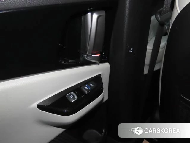 Kia Carnival 4th generation id 3934967 из Кореи 18