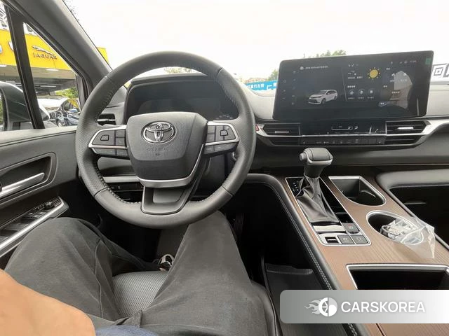 Toyota Saina id 4359098 из Китая 8