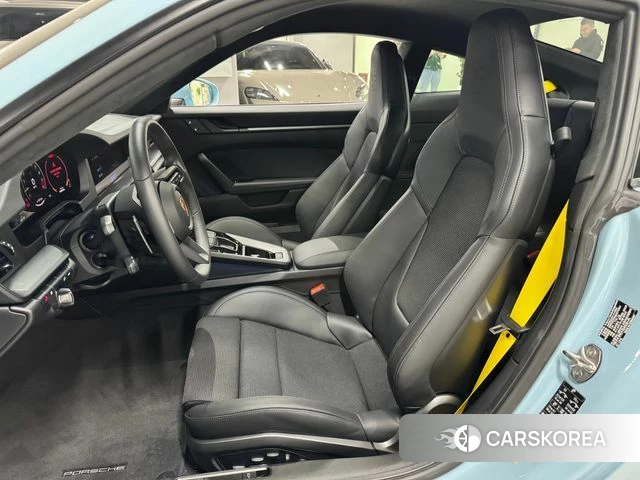 Porsche 911(992) id 4291751 из Кореи 15