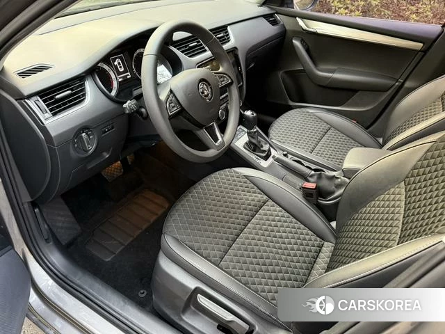 Skoda Octavia id 4242295 из Китая 10