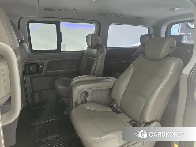 Hyundai The New Grand Starex id 3480064 из Кореи 17