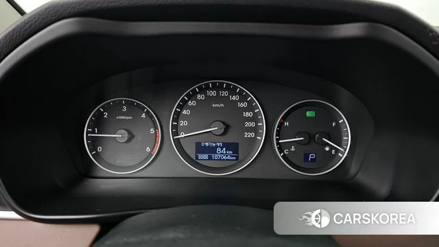 Hyundai The New Grand Starex id 3880091 из Кореи 18