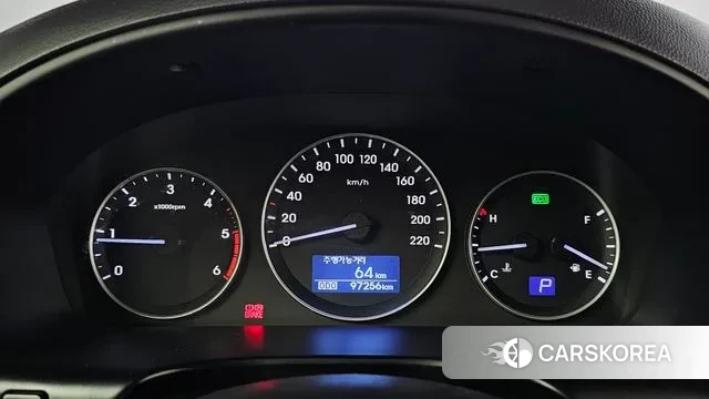 Hyundai The New Grand Starex id 3055327 из Кореи 18