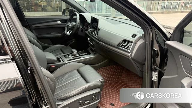 Audi Q5L id 4314516 из Китая 16