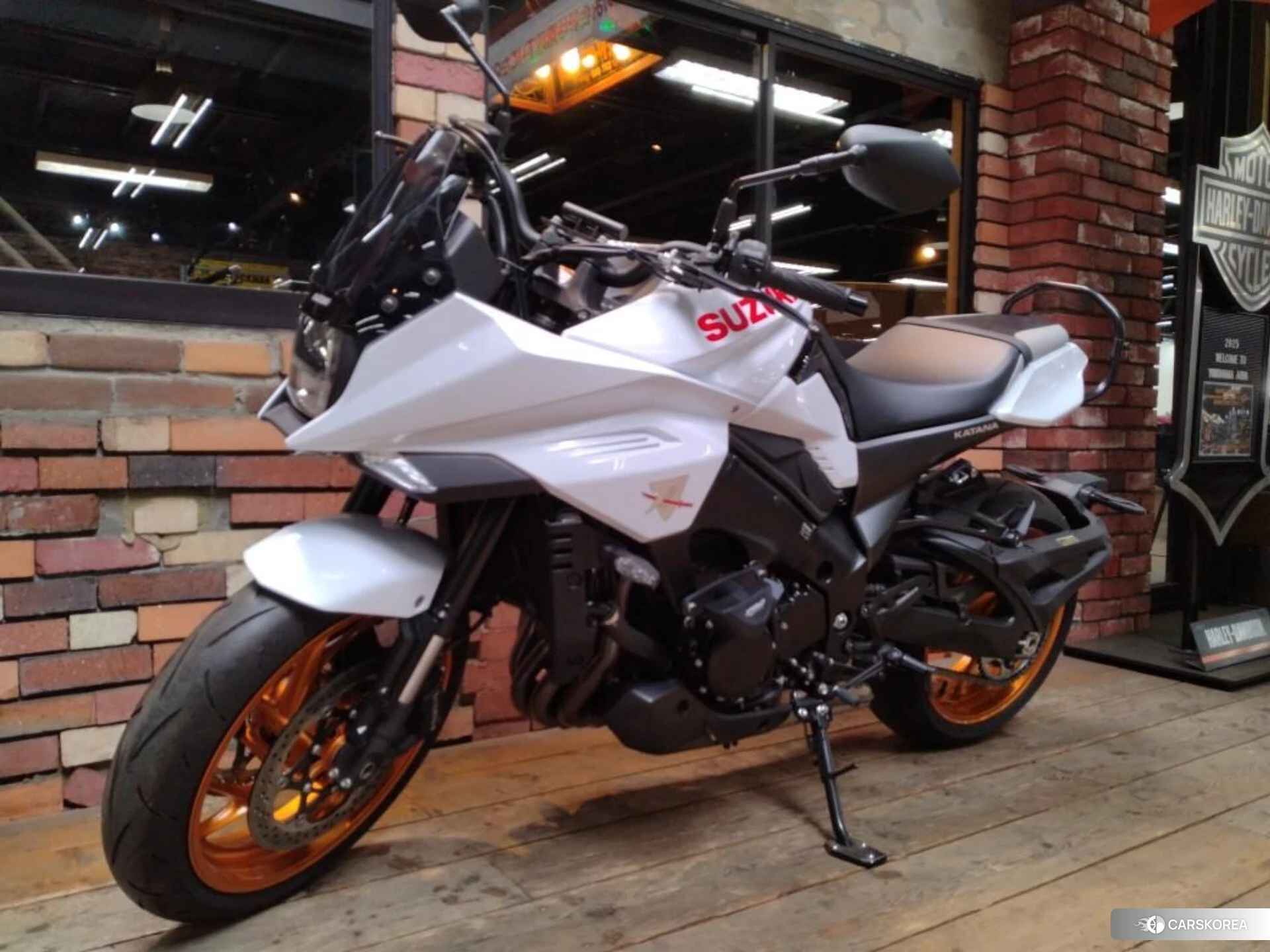 Suzuki GSX-S1000S Katana id 3947864 из Японии 8