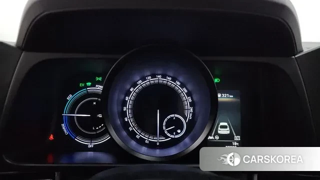 Hyundai Avante Hybrid (CN7) id 3301146 из Кореи 18