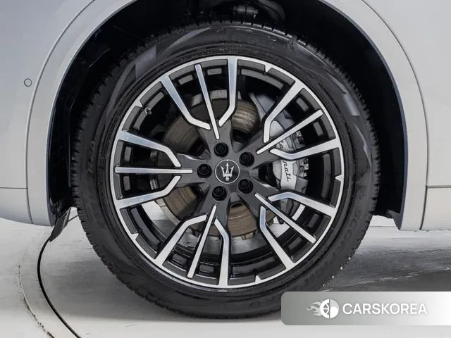 Maserati Grecale id 3571422 из Кореи 18