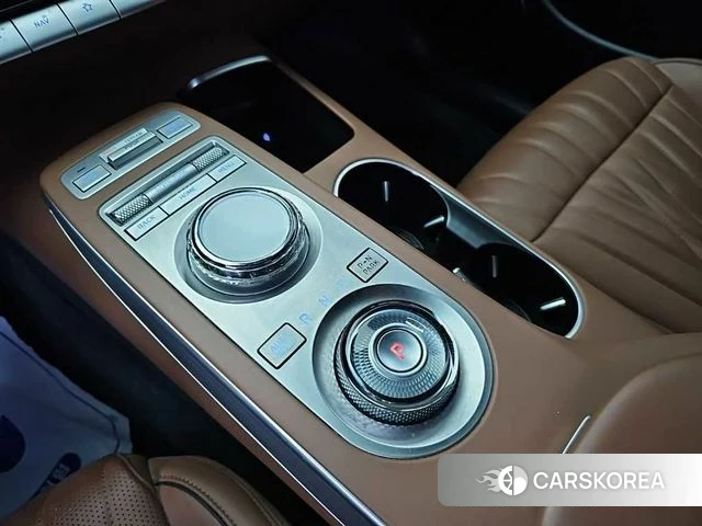 Genesis GV70 id 4793329 из Кореи 16
