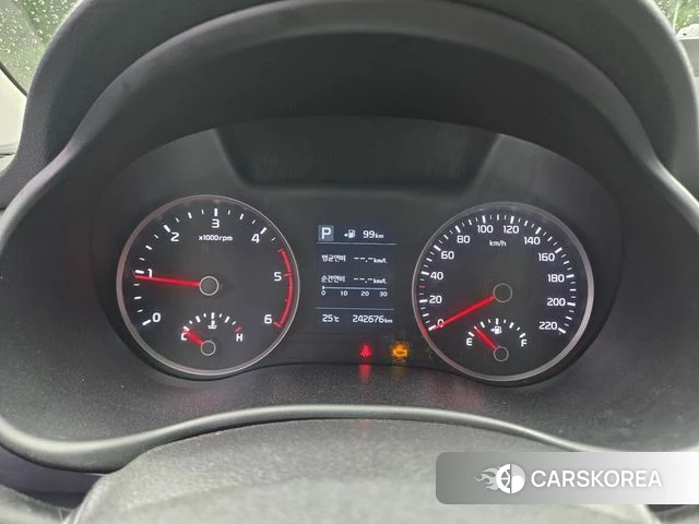 Kia Stonic id 4755474 из Кореи 15