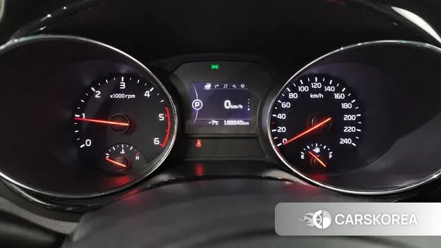 Kia All New Carnival id 3563413 из Кореи 18