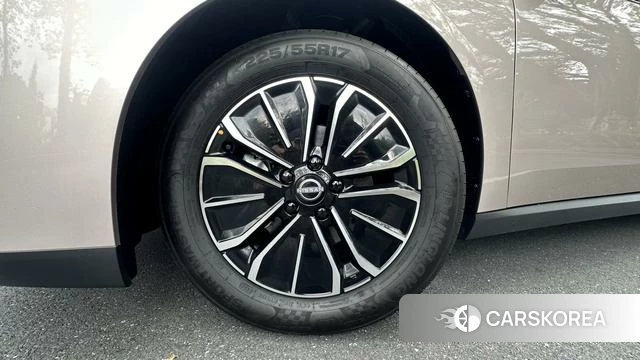 Nissan N6 id 4367533 из Китая 14