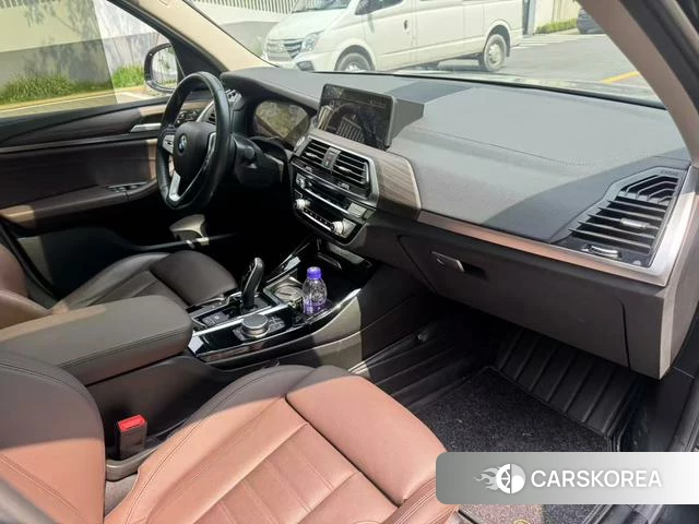 BMW X3 id 4271750 из Китая 17