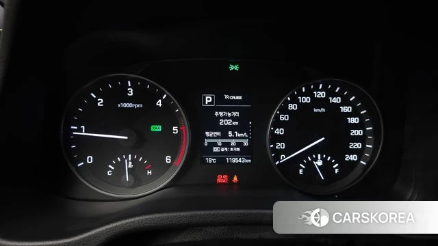 Hyundai Avante AD id 3861840 из Кореи 18