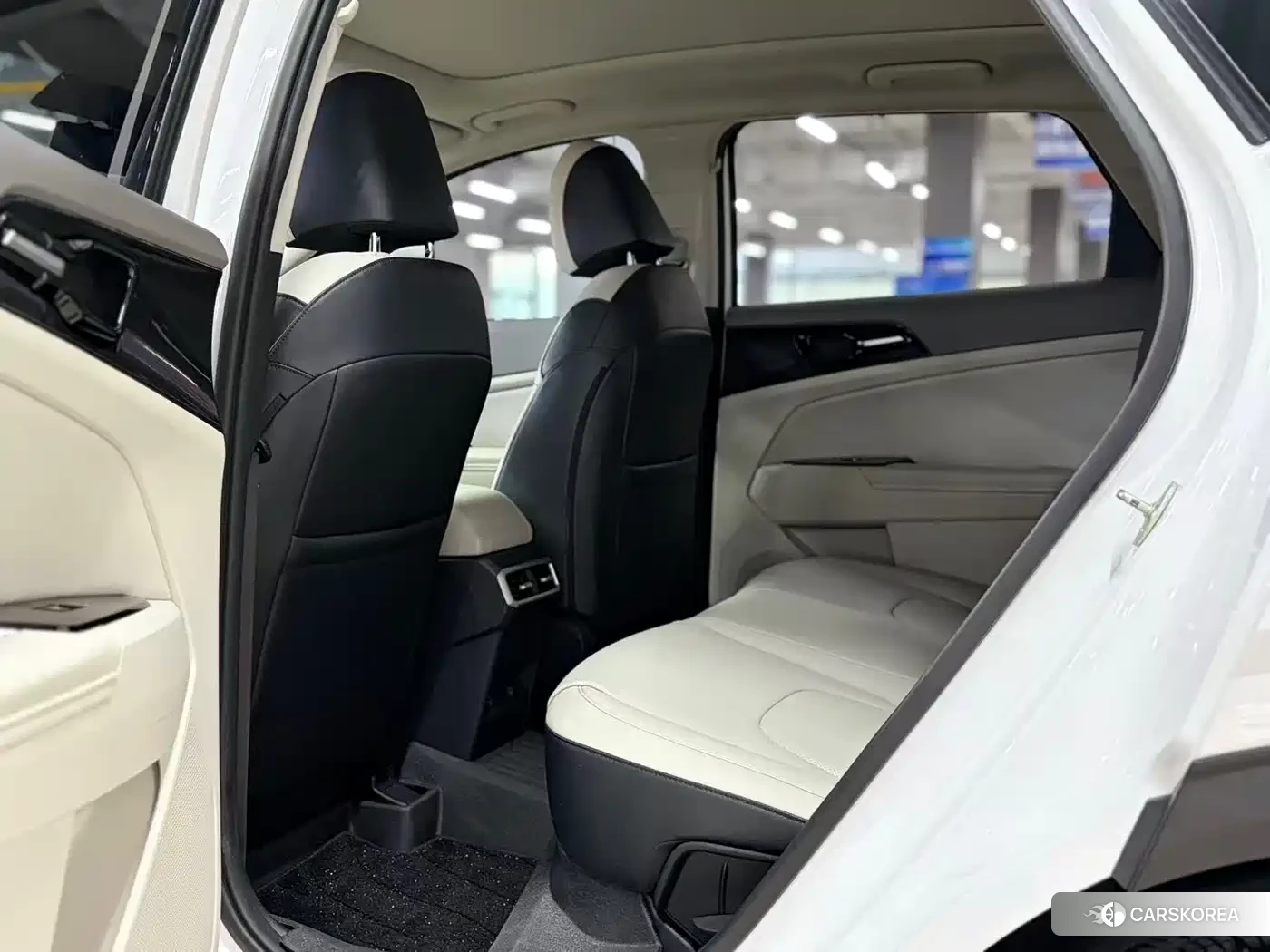 Kia Sportage id 4538641 из Китая 9
