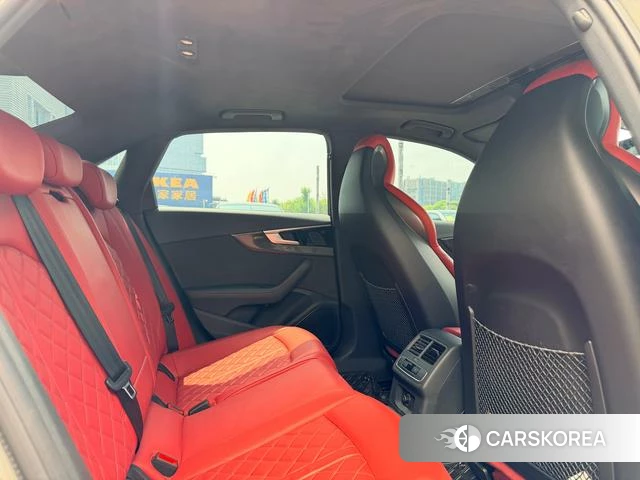 Audi S4 id 4209557 из Китая 8