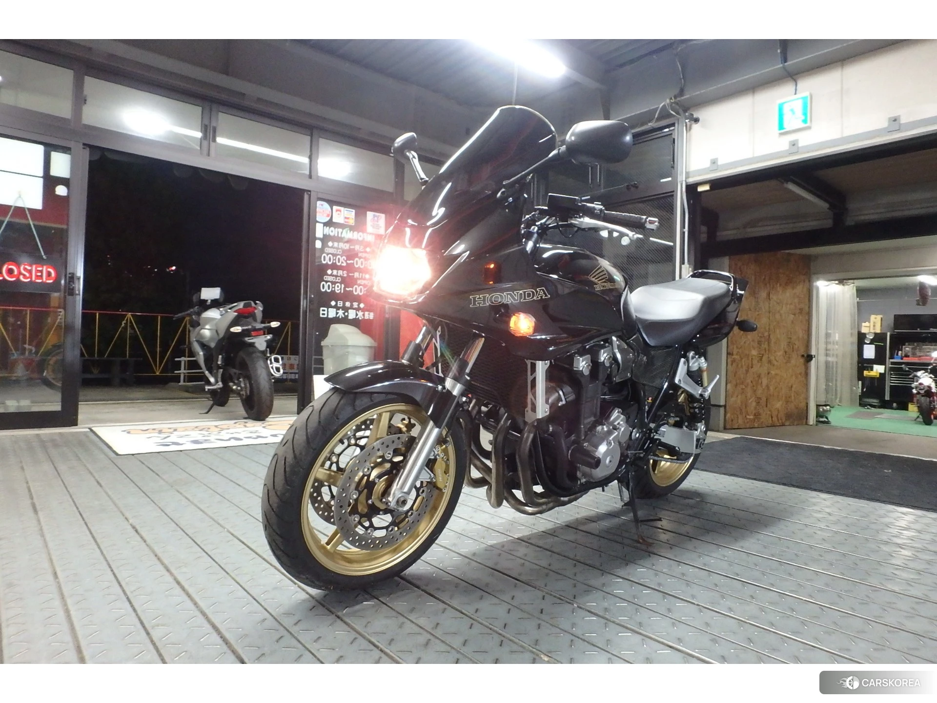Проданный Honda CB1300SF BOLDOR id 4320458 из Японии, фото 15
