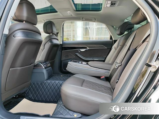 Audi A8 id 4272808 из Китая 21