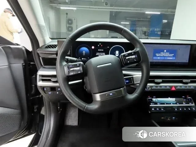 Hyundai Grandeur (GN7) id 3353792 из Кореи 18