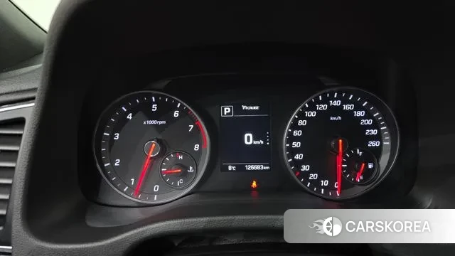 Hyundai Avante AD id 3460308 из Кореи 18