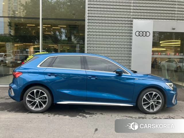 Audi A3 id 4393782 из Китая 8