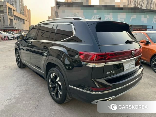 Volkswagen Tourang id 4320871 из Китая 8