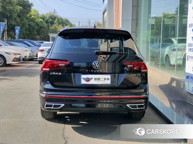 Volkswagen Tiguan L id 4278315 из Китая 8