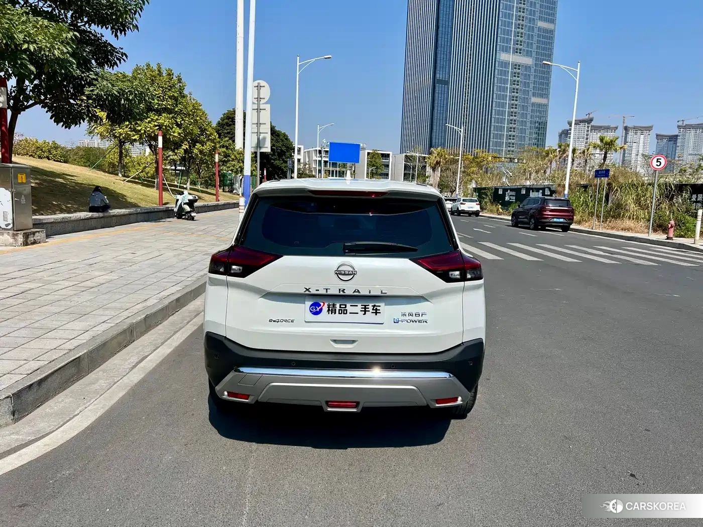 Nissan Qijun id 4578370 из Китая 31