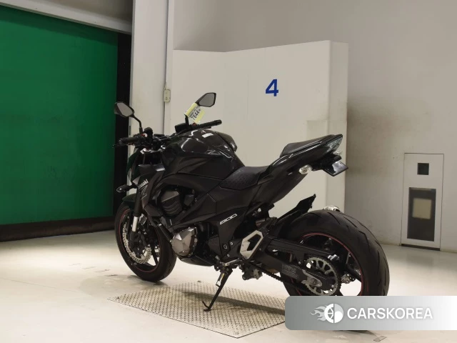 Kawasaki Z800 id 4320365 из Японии 8
