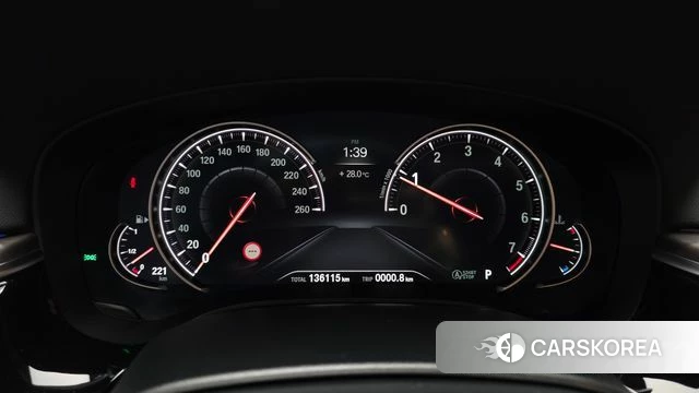 BMW 5 Series (G30) id 4694226 из Кореи 30