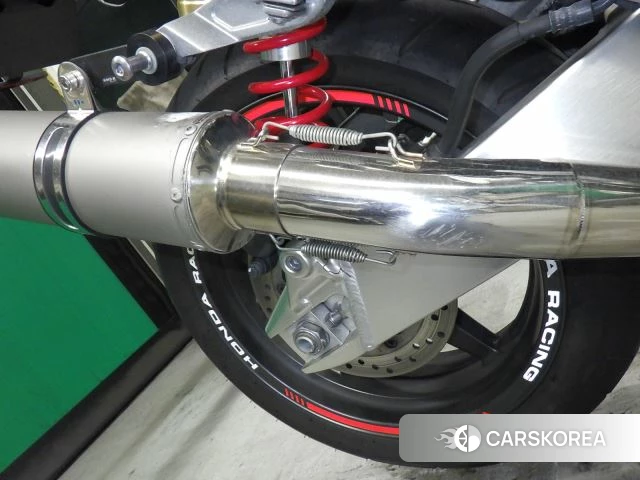 Honda CB1300SF id 3950039 из Японии 32