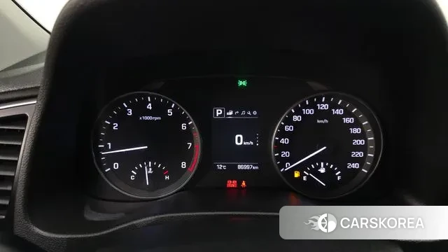 Hyundai Avante AD id 3703948 из Кореи 18