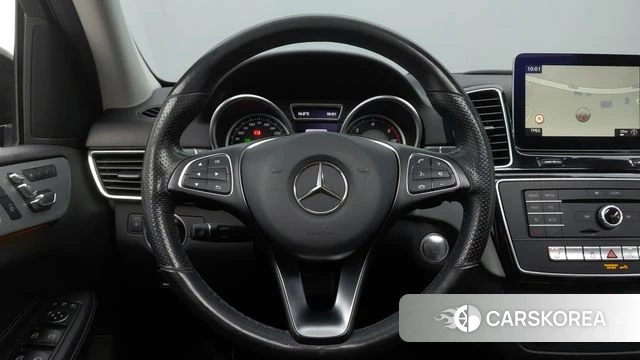 Mercedes-Benz GLE - Class W166 id 4318268 из Кореи 18