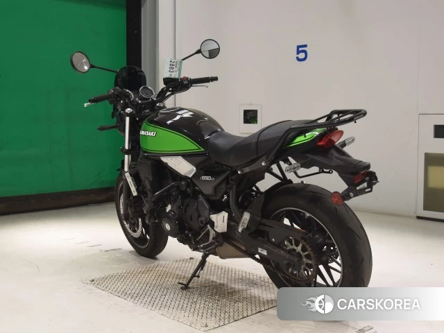 Kawasaki Z650RS id 4313141 из Японии 9