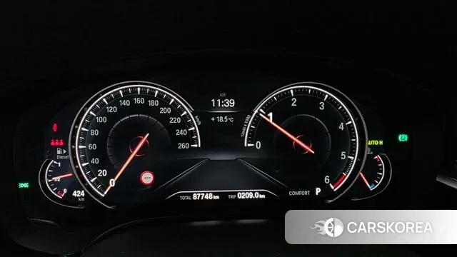 BMW 5 Series (G30) id 3330626 из Кореи 18